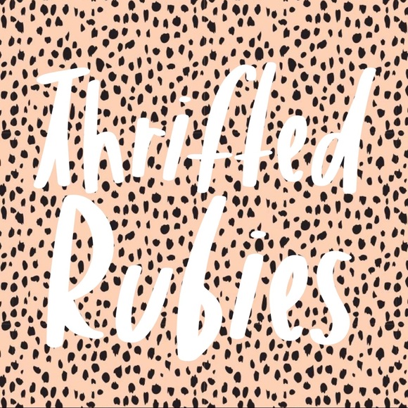 Meet your Posher, Ivy - Picture 1 of 1